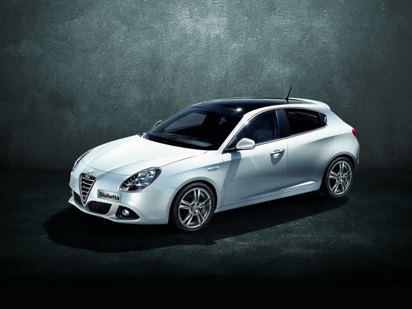 2010 Alfa Romeo Giulietta: Alfa's Most Important Model Ever